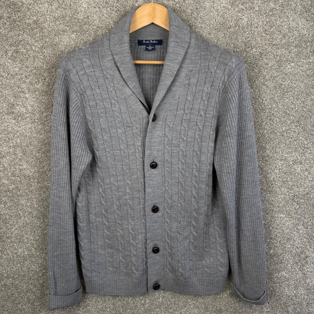 Brooks Brothers Fleece Gray 100% Merino Wool Cable Knit Shawl Cardigan Mens XL - Picture 3 of 7